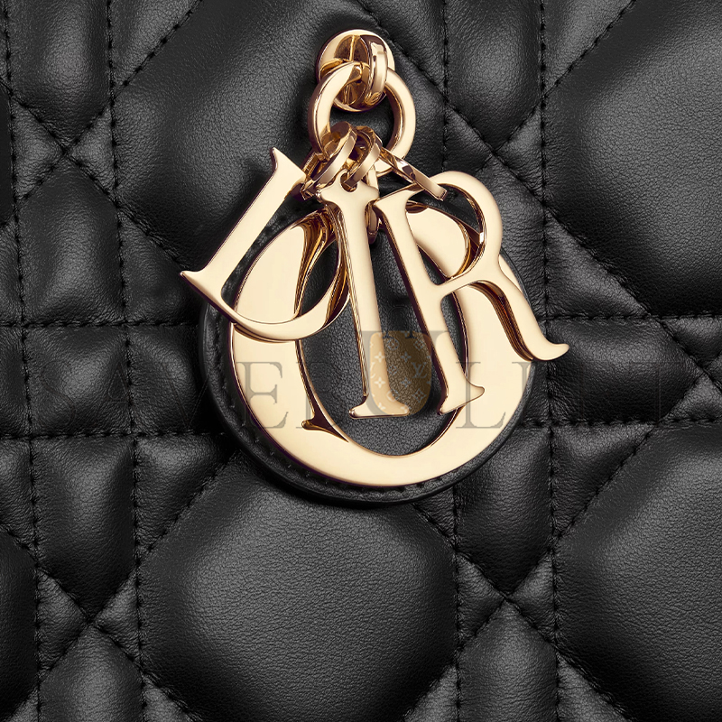DIOR MEDIUM DIOR BOOK TOTE M1324OWHP_M900 (36.5*28*16.5cm) DIOR MEDIUM DIOR BOOK TOTE M1324OWHP_M900 (36.5*28*16.5cm)